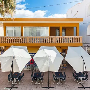 Hostal Doris ** Colonia de Sant Jordi